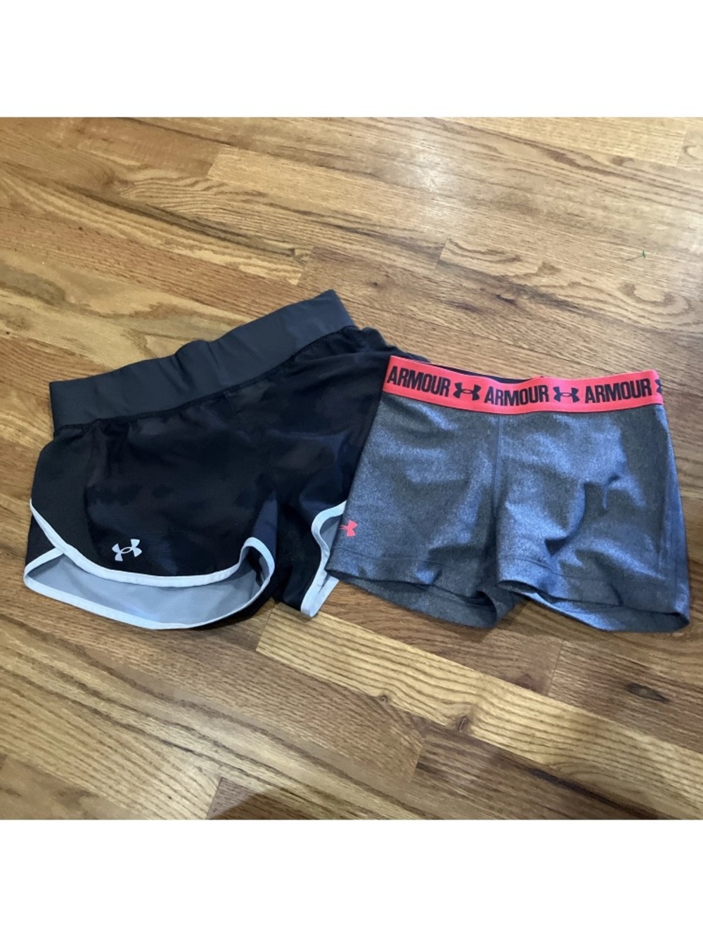 Under Armour Women's Active Shorts Bundle.  Running And Compression. Sz S EUC